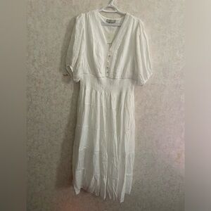 Elegant White Maxi Dress